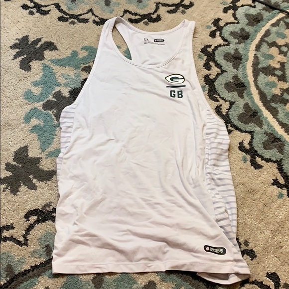 Under Armour Tops - Green back packers women racer back tank top Under Armour Tops - Green back packers women racer back tank top